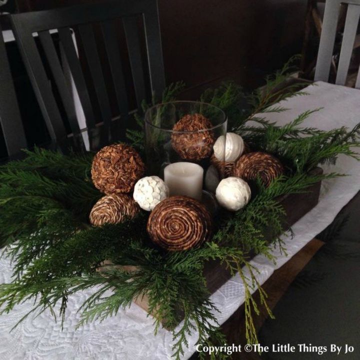 14 maneiras incrveis de reutilizar suas decoraes de natal depois do natal, centro de mesa da sala de jantar