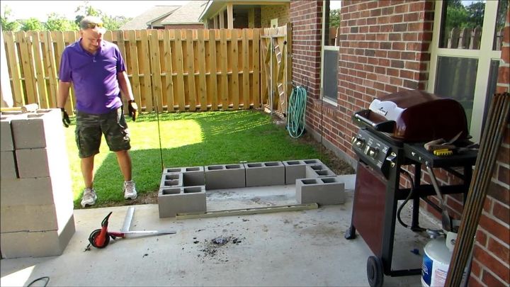 Building A Barbecue Hometalk, How To Build A Grill Surround With Cinder Blocks