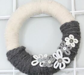 easy knit winter wreath, crafts, wreaths