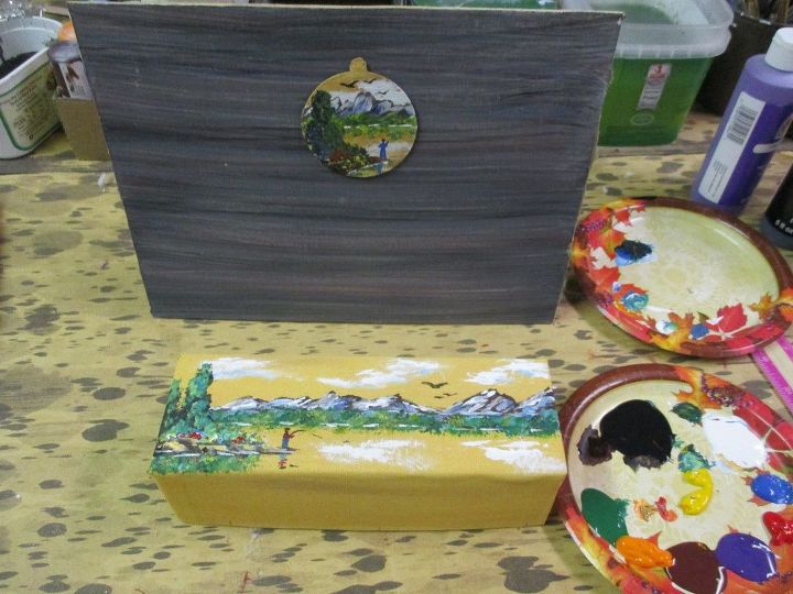 caixa de queijo coberta de tecido reaproveitado caixa de presente