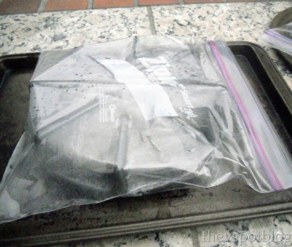 s your totally doable 15 day plan to a clean home, cleaning tips, home decor, Seal your oven grates in a no scrub solution