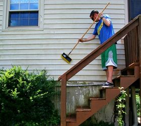 s your totally doable 15 day plan to a clean home, cleaning tips, home decor, Improve curb appeal by cleaning vinyl siding