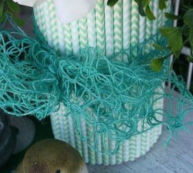 dont throw away that oatmeal container before you see these 14 idea, Glue straws round it into a bright planter