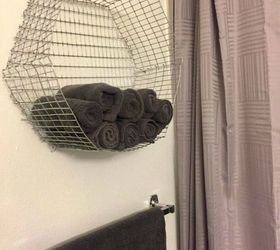 s dress up your bathroom in less than one minute really, bathroom ideas, Create a floating shelf out of chicken wire