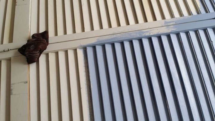 Shutter single hall tree
