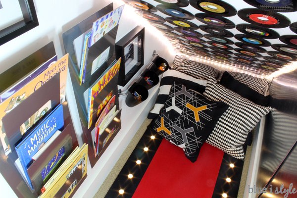 rock roll under stair playroom, entertainment rec rooms, repurposing upcycling, stairs, wall decor