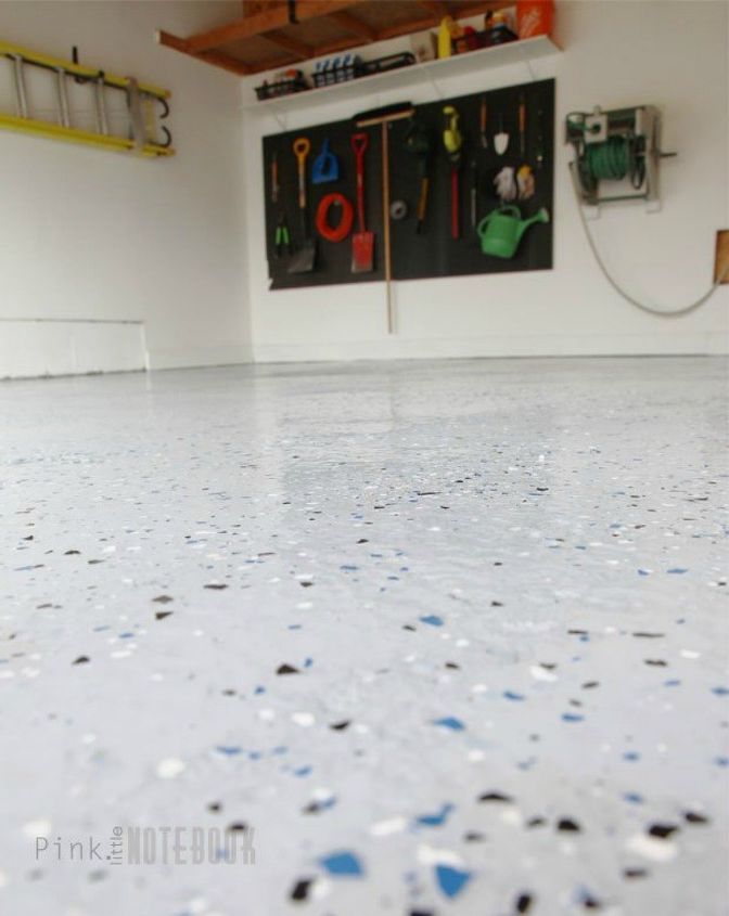 s 13 shocking ways to transform your concrete floor, concrete masonry, flooring, Give it a gym vibe with rock chips