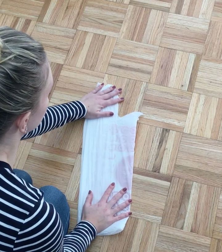 how to roll plastic shopping bags