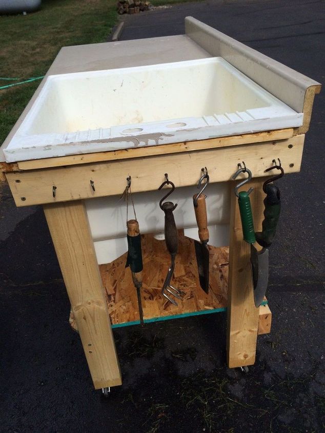 Repurposed Laundry Tub To Potting Table Fish Cleaning Table