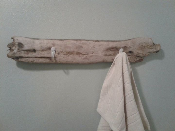 coastal bathroom driftwood towel holder, bathroom ideas