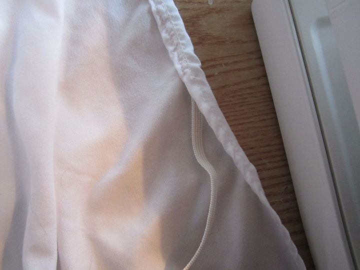 top sheet with a fitted end