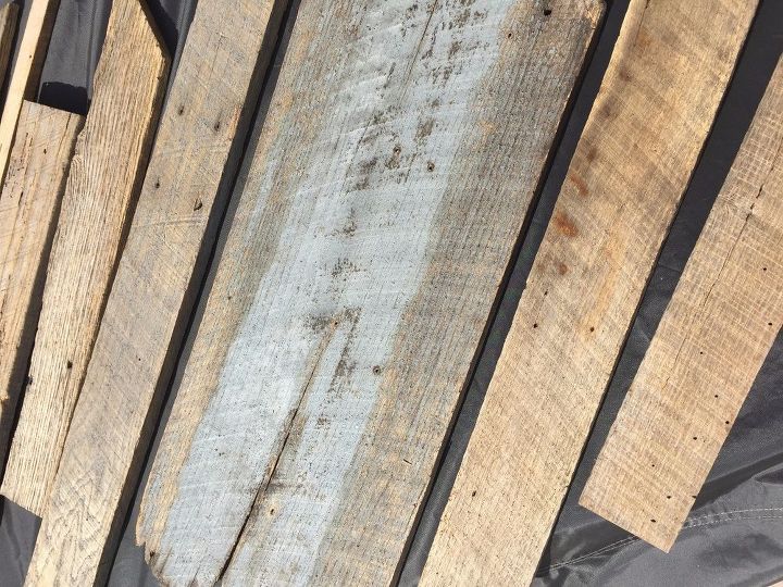 relgio de madeira de celeiro recuperado