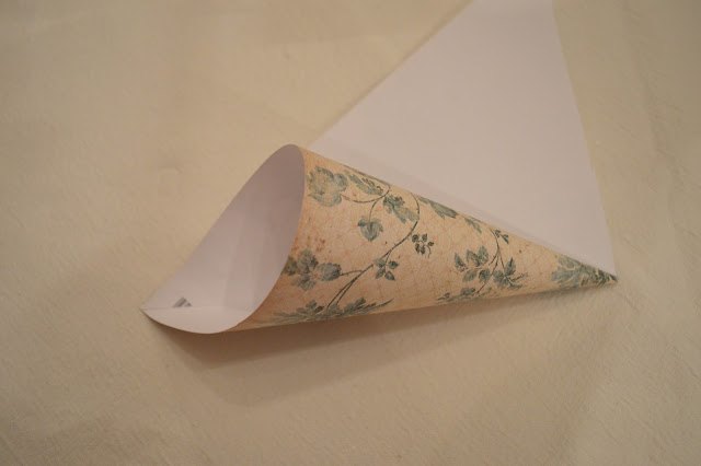 cones de flores de papel romntico