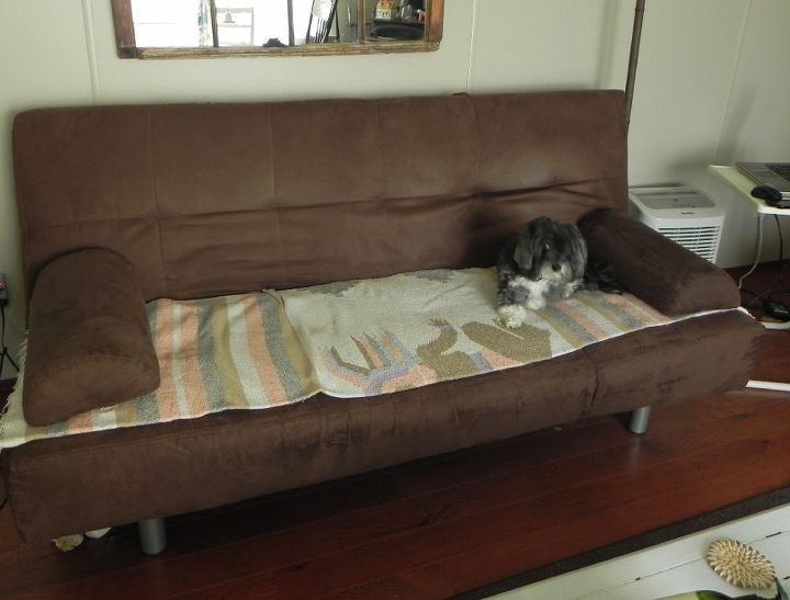 q one of the easiest tip on lightening up a space couch makeover, painted furniture
