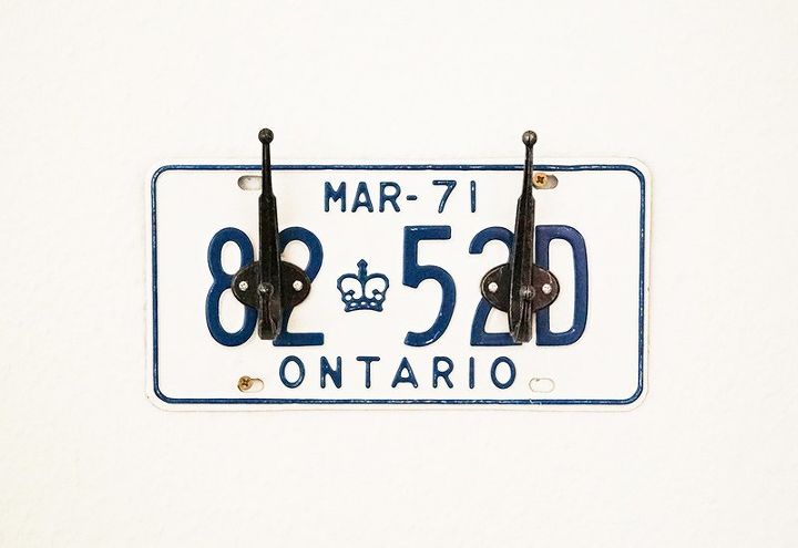 license plate coat rack
