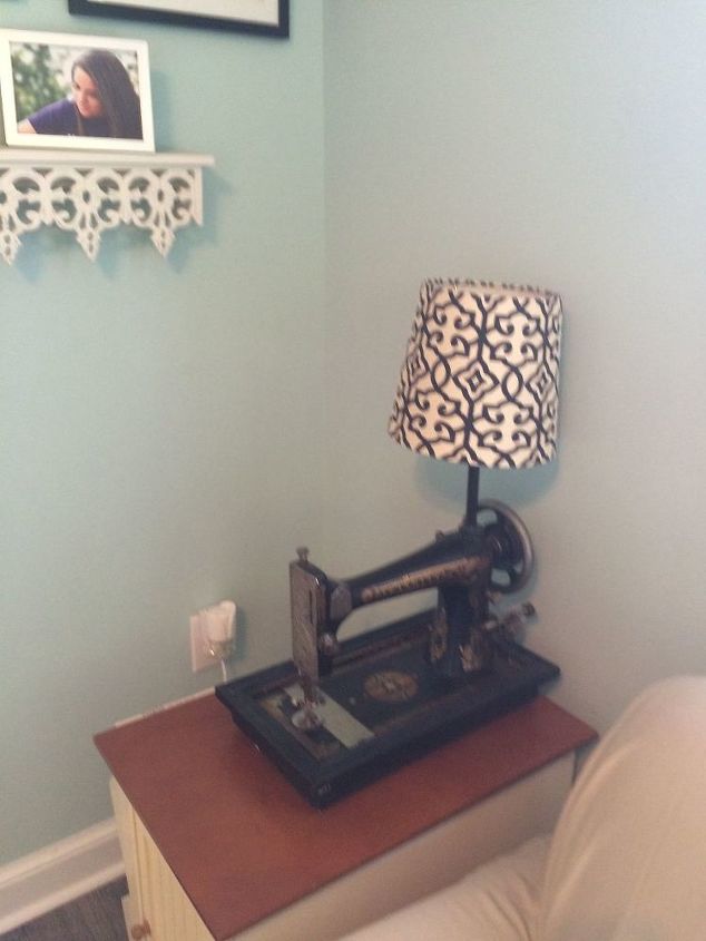 t antique sewing machine part 2, repurposing upcycling