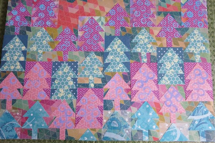 use scrapbook paper to make quilt inspired wall art, crafts