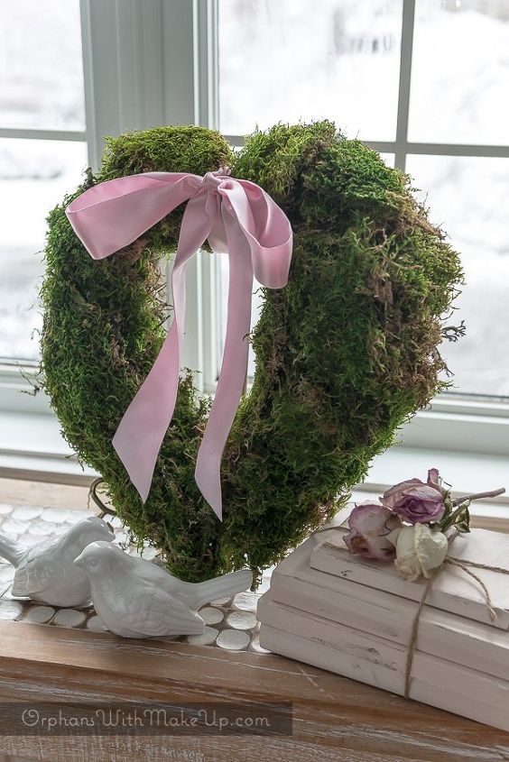 easy valentine heart shaped moss wreath, crafts, seasonal holiday decor, valentines day ideas, wreaths
