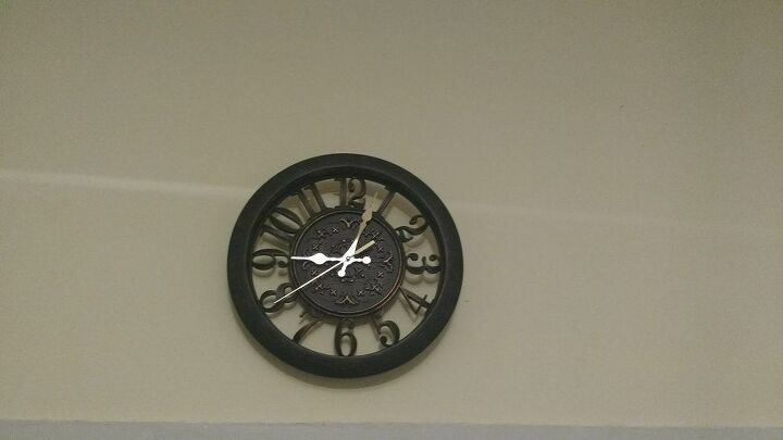 e update thanks to your help i was able to fix my clock