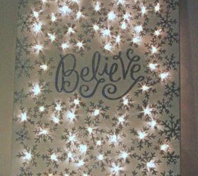14 amazing fairy light ideas we re definitely going to copy, This twinkly Christmas canvas