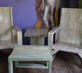 shut the front door these pallet furniture ideas are breathtaking, This unicorn spit pallet patio set