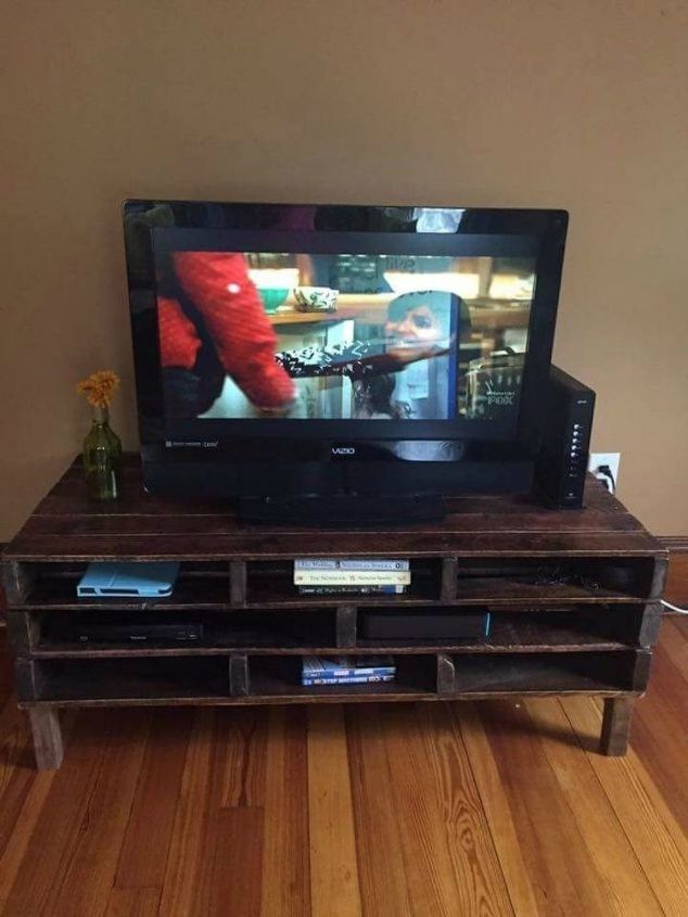 shut the front door these pallet furniture ideas are breathtaking, This rustic boho pallet TV stand