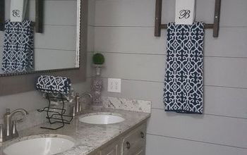 Ugly 1970’s Bathroom Gets a Farmhouse Inspired Makeover