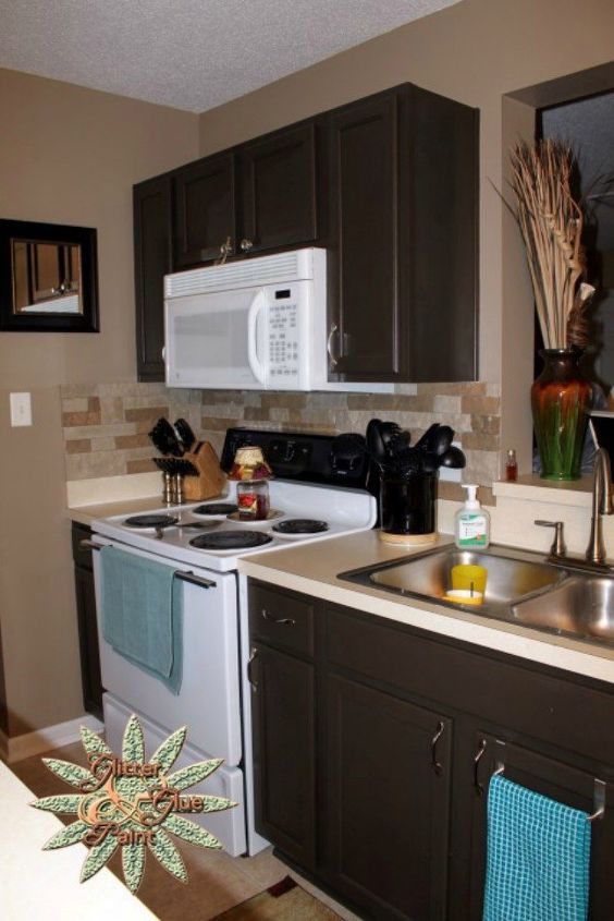 12 reasons not to paint your kitchen cabinets white, They don t pair as well with cream colors