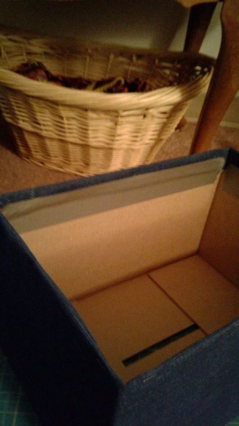 the great denim cover up a cardboard box, Inside of box