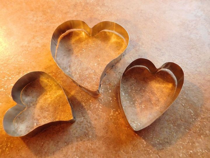 reshaping cookie cutters