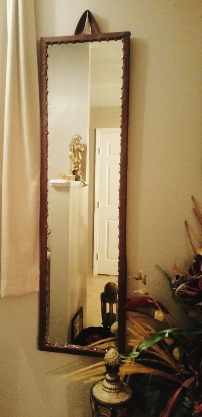 diy vinyl gold studded mirror, home decor