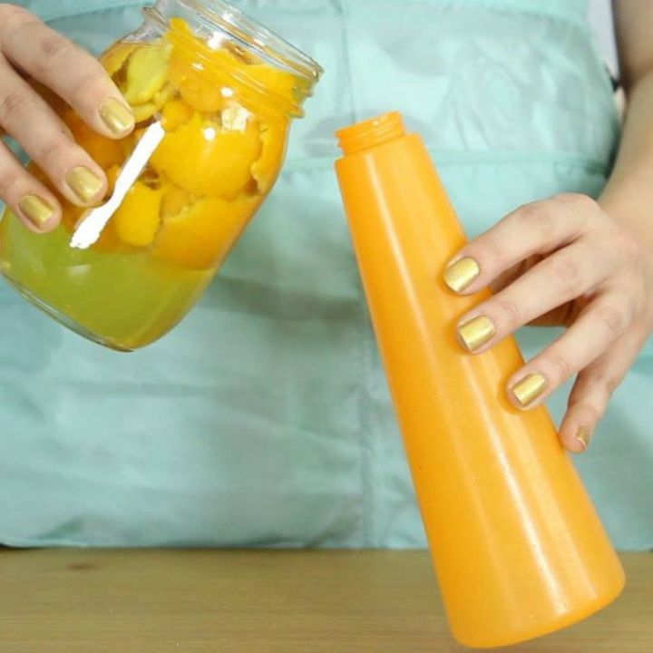 12 easy ways to make sure your oven is always spotless, Tackle oven burn stains with orange peels