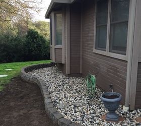 How to Build a Retaining Wall Border