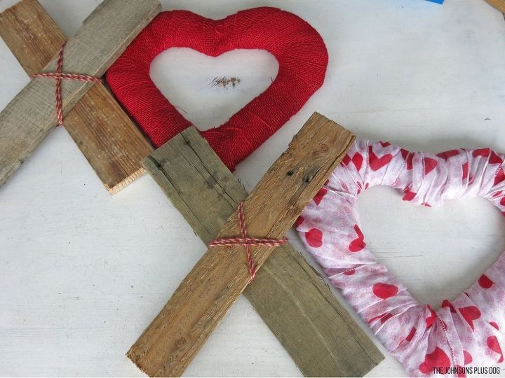 diy xoxo reclaimed wood hearts valentine s day decor