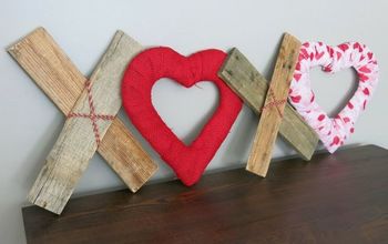 DIY XOXO Reclaimed Wood & Hearts Valentine's Day Decor