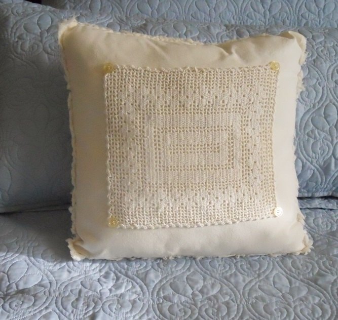how to make a throw pillow from dinner napkins, how to