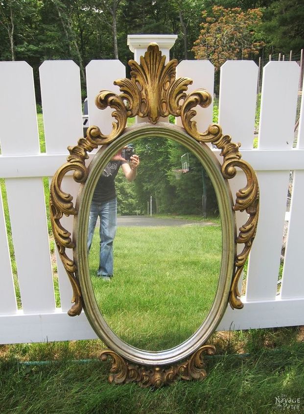 reforma de um espelho ornamentado
