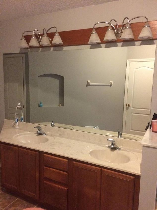 q bathroom vanity revamp, bathroom ideas, Before
