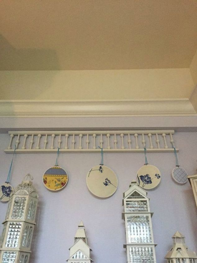 15 formas definitivas de utilizar los aros de bordar en la decoracin de tu casa, Una forma sencilla de exponer telas