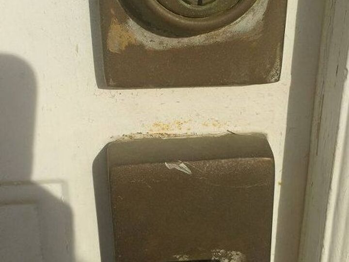 q my grandfather s doorknob and lock are rusting help