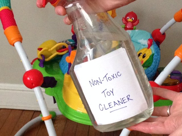 non toxic toy cleaner