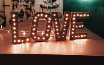 DIY Marquee Sign Love Sign