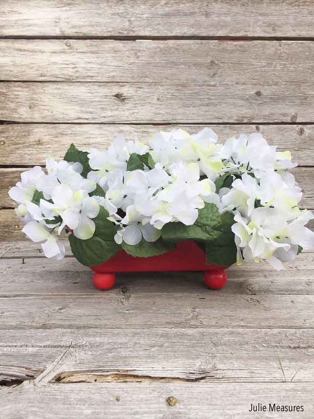 upcycled bread pan planter, gardening