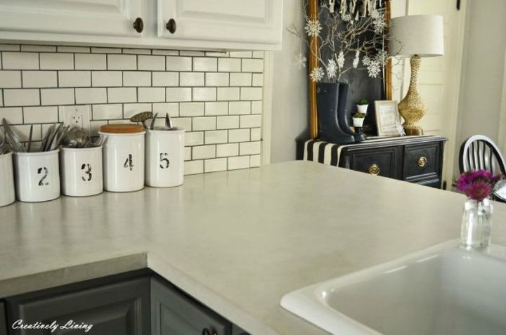 14 maneiras incrveis de adicionar cimento decorao da sua casa, Sobreposi o de bancada de concreto DIY