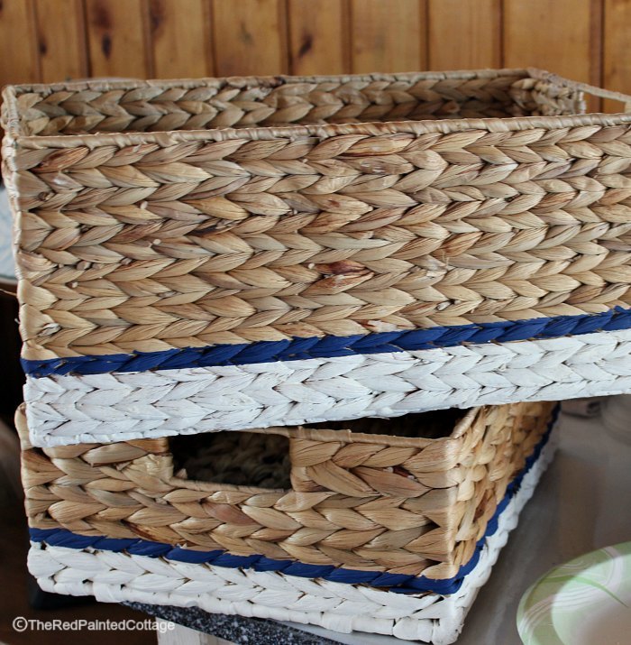 painting wicker baskets with a paintbrush, crafts, painted furniture