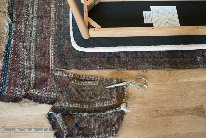 cmo usar una alfombra vieja para tapizar un banco