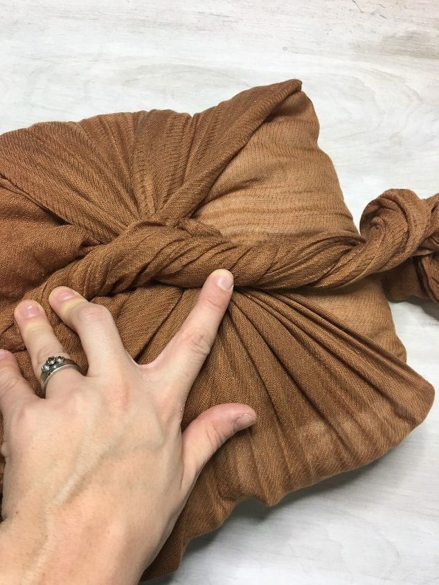 3 way no sew pillow cases with spring scarves