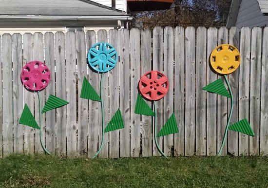 decoracin colorida para una valla de privacidad