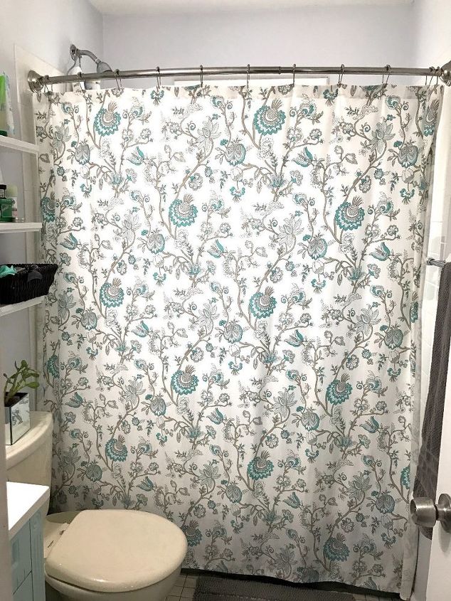 shower curtain liner with rings