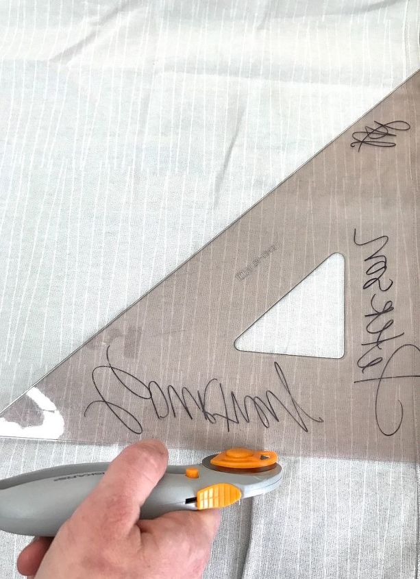 shower curtain valance